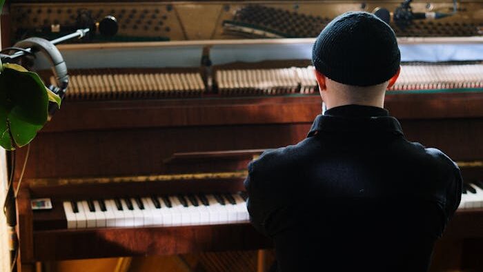 Mastering the First Impression: Your intriguing post title goes here